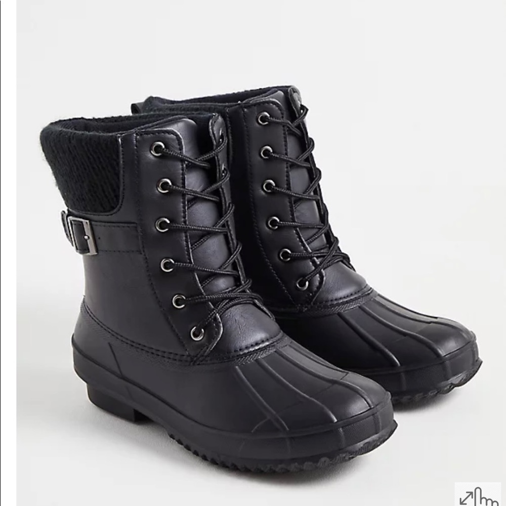 NWT TORRID SIZE 11 DUCK BOOTS